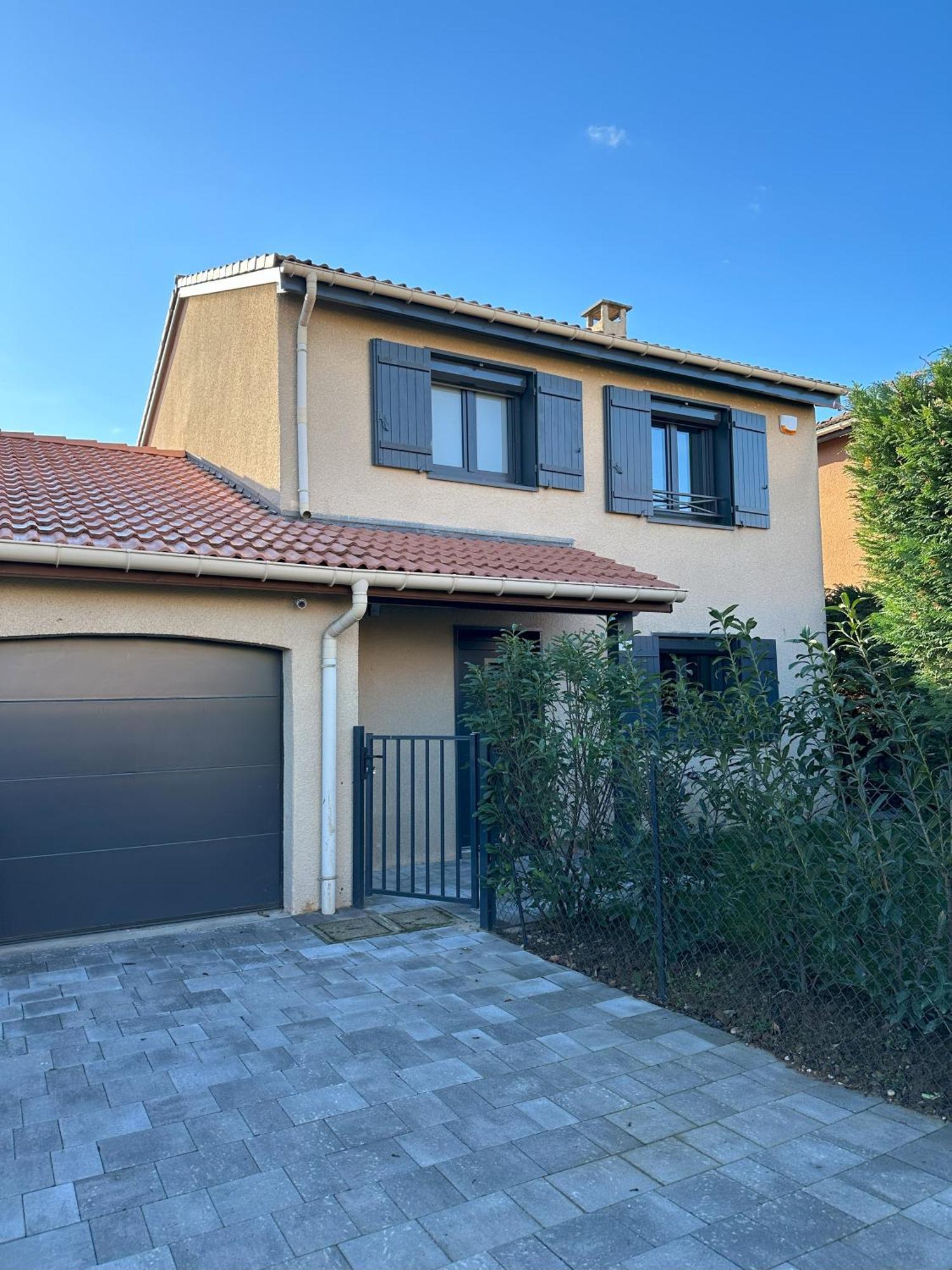 Sunny House - Villa 4 Chambres - Saint Genis Les Ollieres Exterior foto